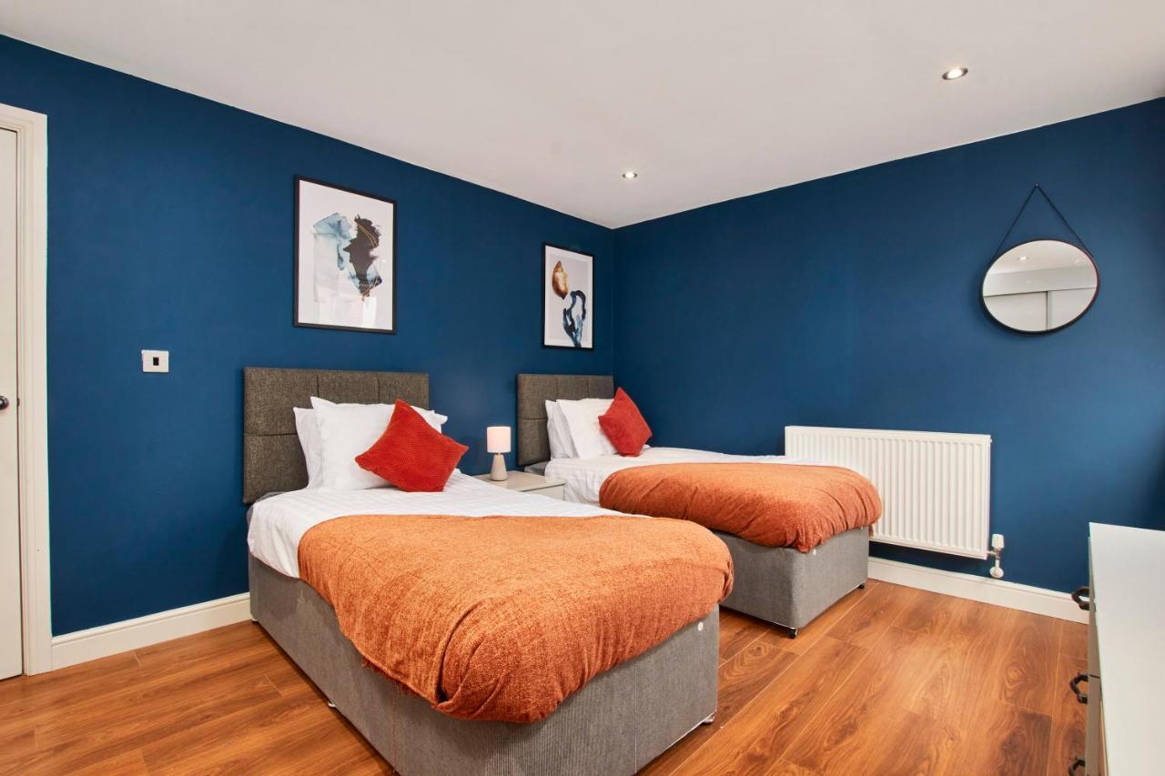 Stunning City Centre 3 Bed, 3 Bath - Sleeps 8! Apartment Лийдс Екстериор снимка