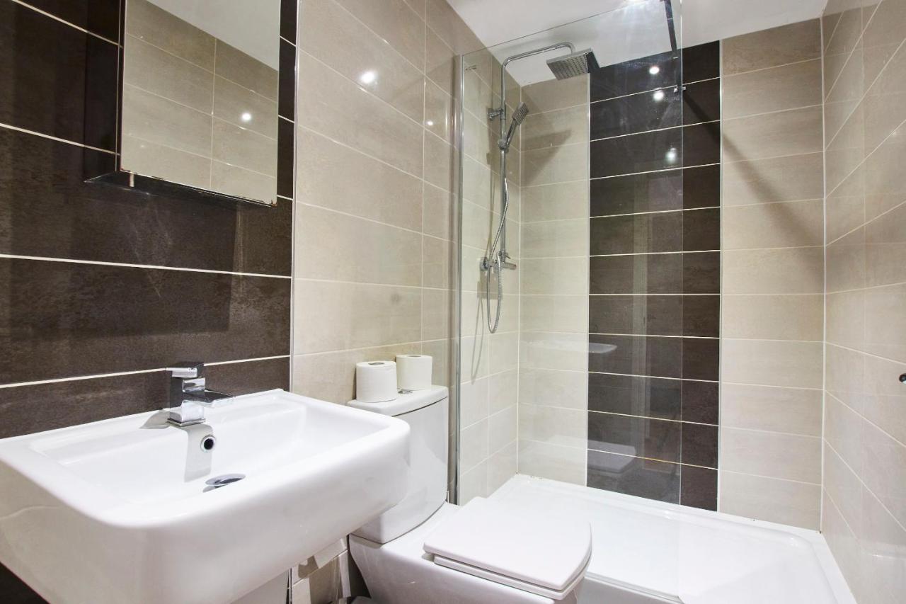 Stunning City Centre 3 Bed, 3 Bath - Sleeps 8! Apartment Лийдс Екстериор снимка
